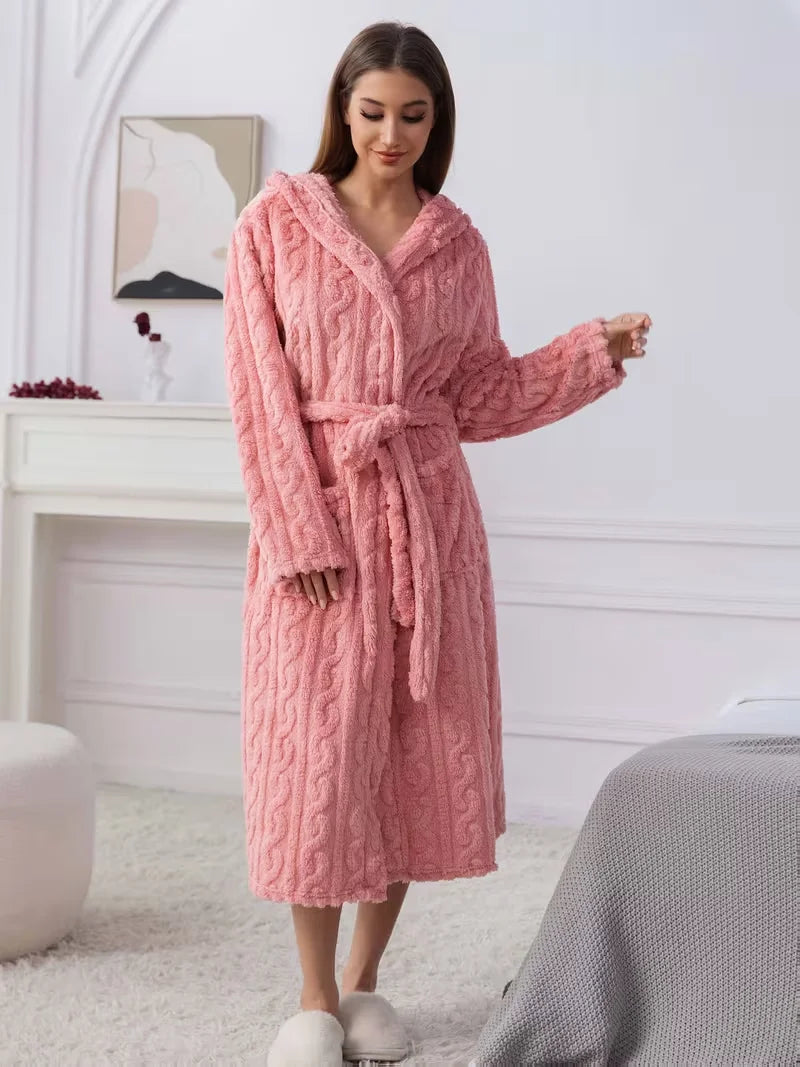 Pink Flannel Female Long Robe Lounge Wear Thicken Coral Fleece Hooded Bathrobe Gown Autumn Winter Loose Sleepwear Home Dress