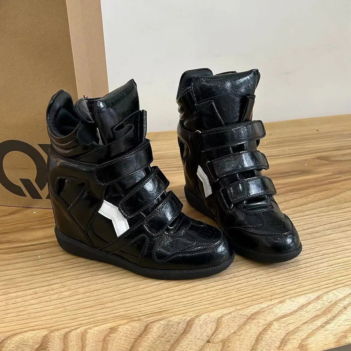 Women's Ankle Boots New 2026 Genuine Leather High Platform Sneakers Fashionable 8CM Wedge Heels Snow Boots Design Women Shoes