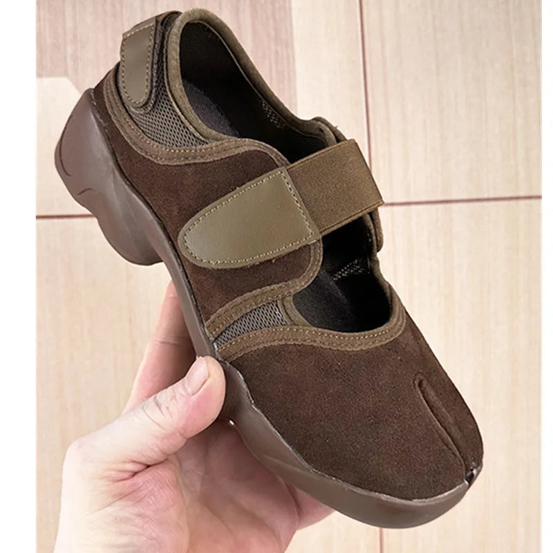 2026 Tabi Shoes for Woman's Pointed Toe Thick Bottom Mixed Colors Hook Loop Sneakers Autumn Ladies Comfortable Soft Casual Shoes