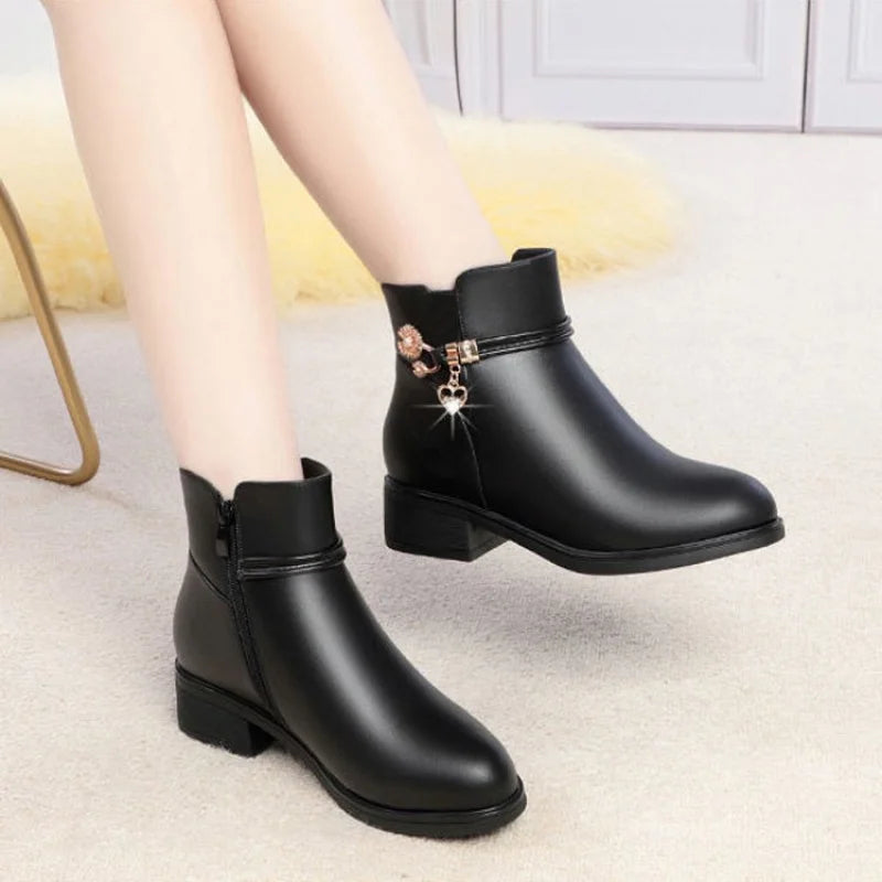 2025 Winter Soft Leather Furry Short Boots for Women - Chunky Heel Warm Cotton Shoes, Flat Black Leather Mom Shoes