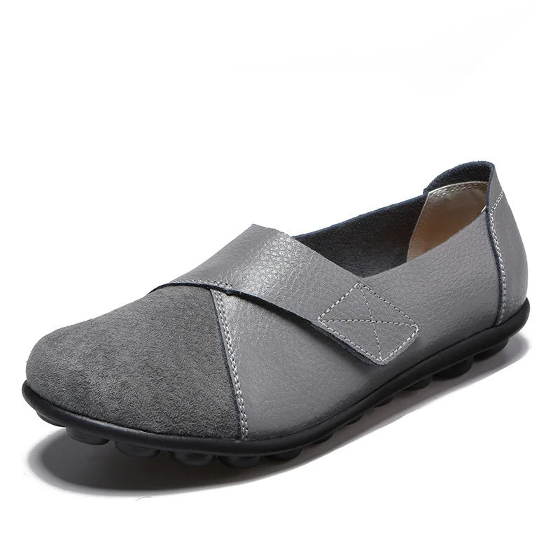 WOIZGIC Women's Female Mother Woman Genuine Leather Soft Shoes Flats Loafers Mocassin Boat Hook Loop De Mujer Big Size 42 43 44