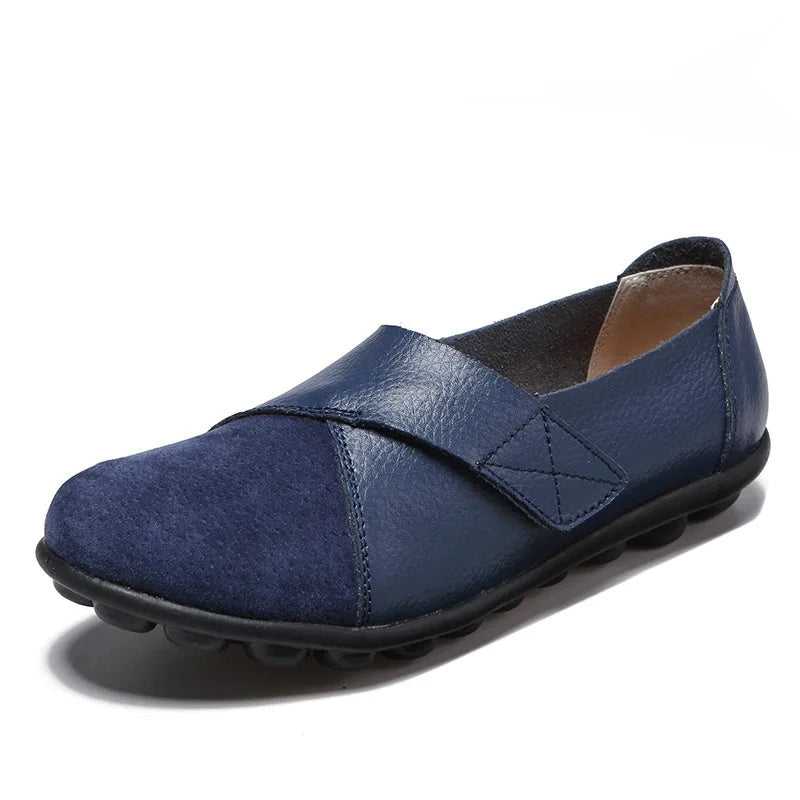 WOIZGIC Women's Female Mother Woman Genuine Leather Soft Shoes Flats Loafers Mocassin Boat Hook Loop De Mujer Big Size 42 43 44